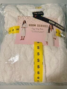 Room Service Cozy Wrap Robe, NWT, S (4-6), White